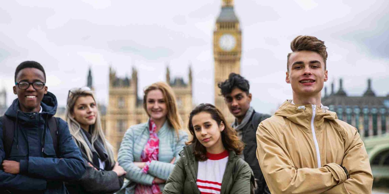 Biaya Kuliah di Kuala Lumpur: Menemukan Kesempatan Pendidikan Terjangkau di Malaysia