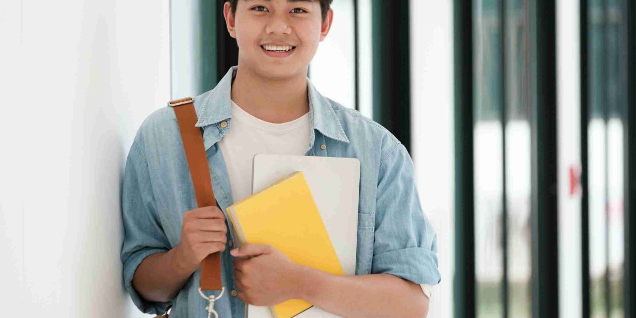 Harga Kuliah di Malaysia – Belajar di Negara Tetangga yang Menarik