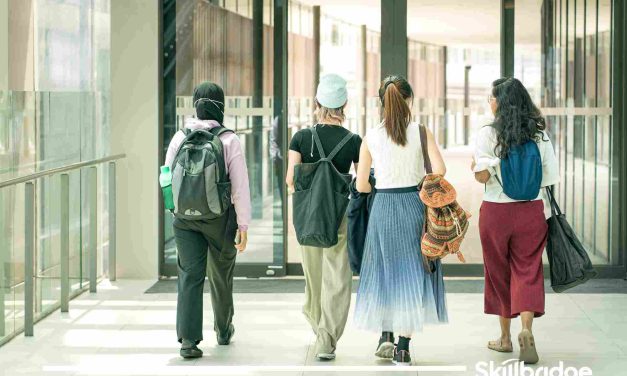 Beasiswa SEMESTA 2025 Kapan Dibuka untuk Bidang IT