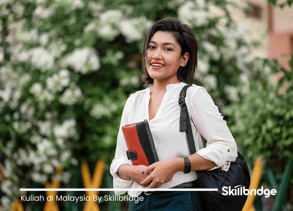 perbandingan-kuliah-malaysia-vs-indonesia